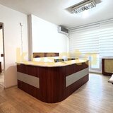 Camera de Comert, metrou la 5 min., birou, 3 camere, et 7